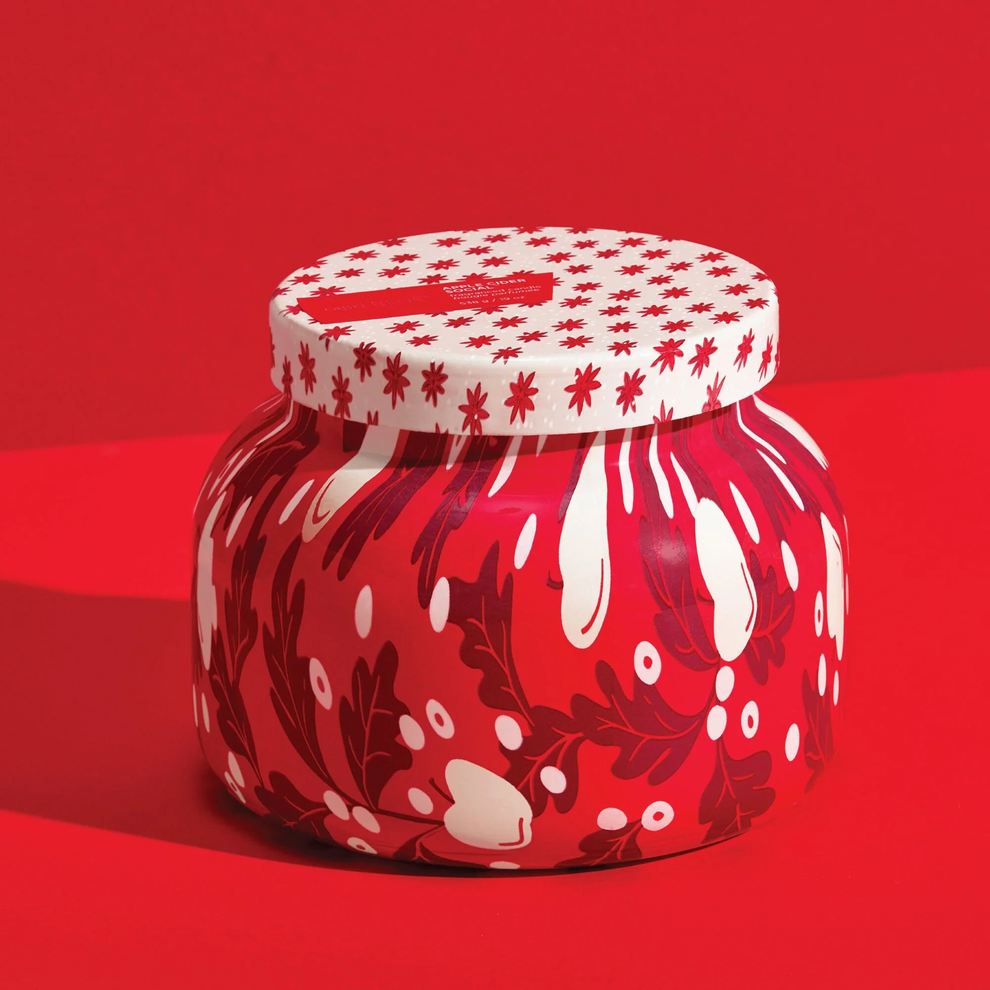 Apple Cider Social Holiday Pattern Play Signature Candle - Image 3