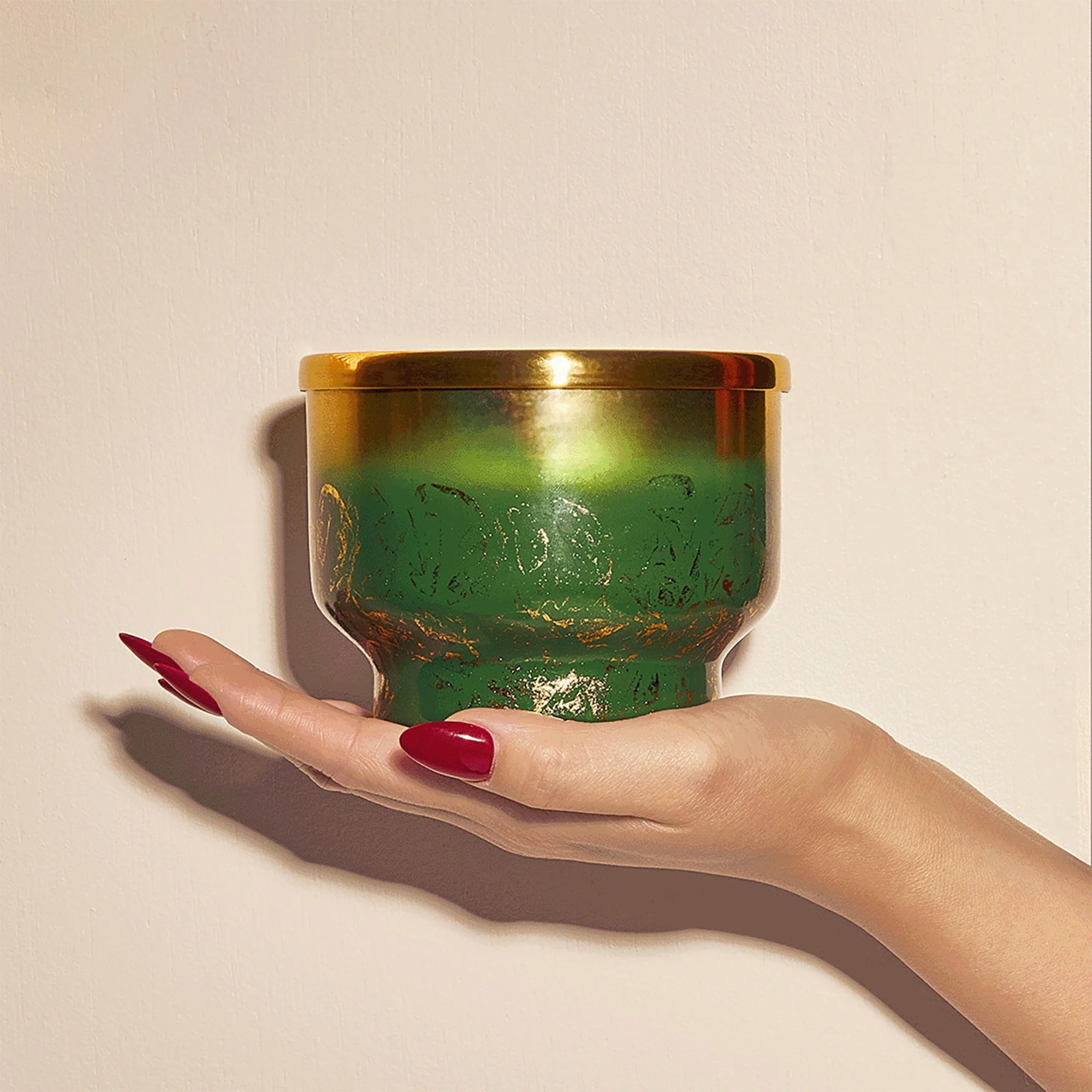 Crystal Pine Glimmer Inverted Candle - Image 4