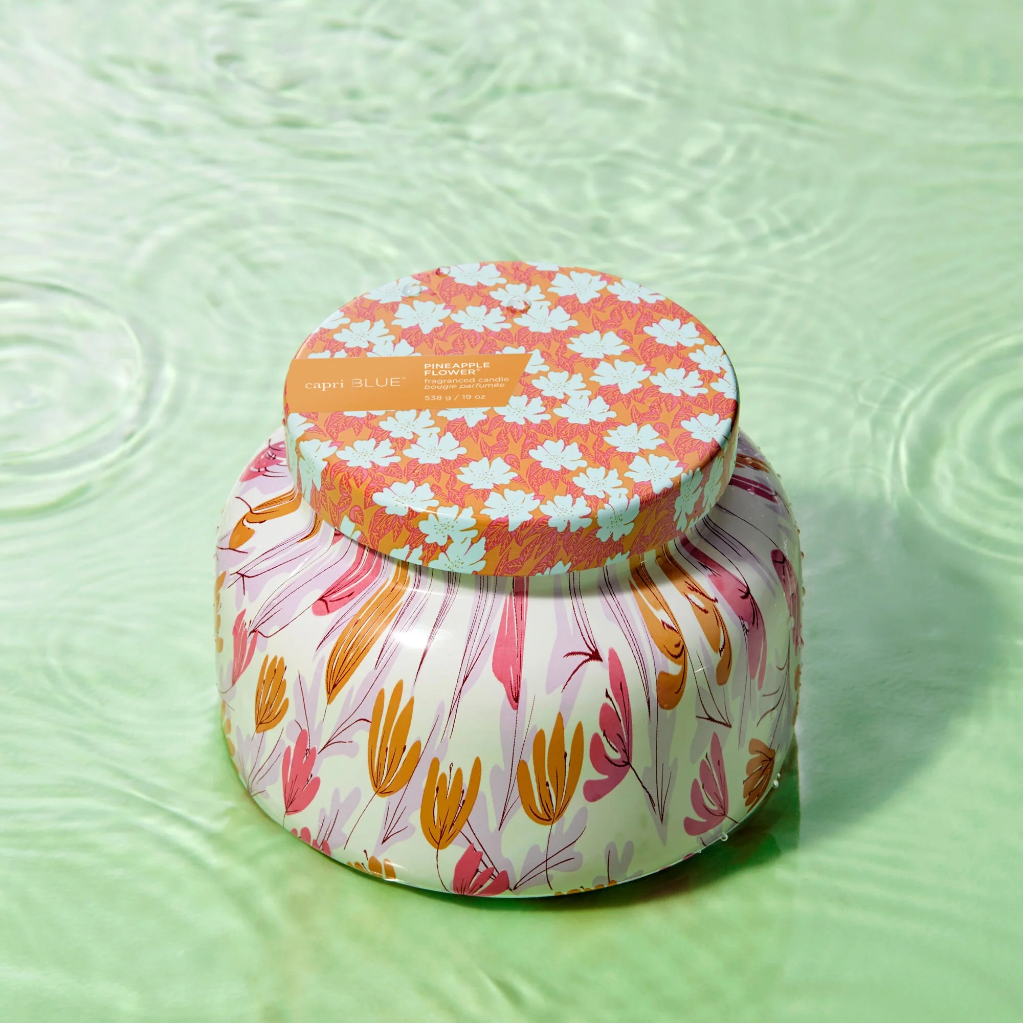 Pineapple Flower Pattern Play Signature Candle - Image 4