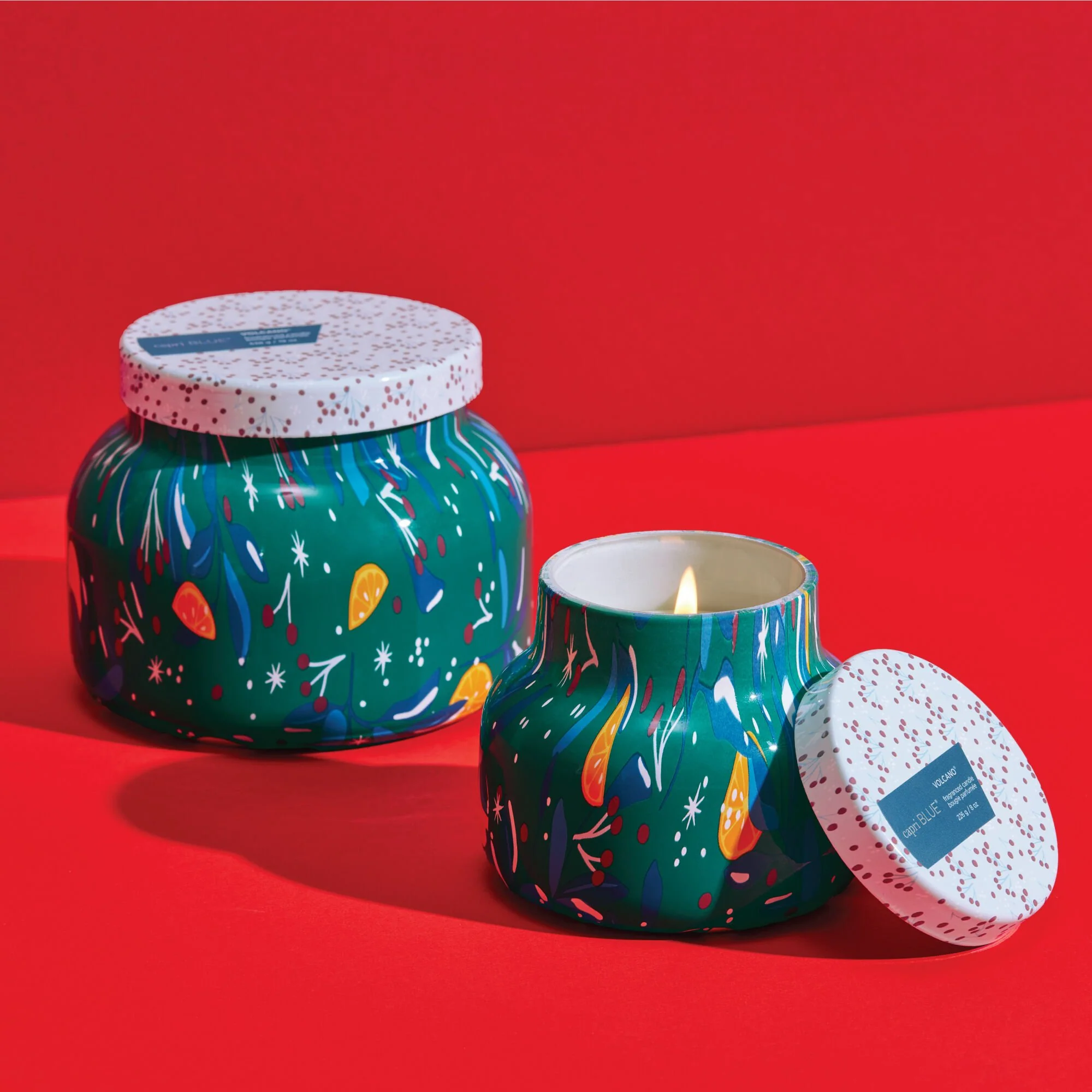 Volcano Holiday Pattern Play Signature Candle - Image 4
